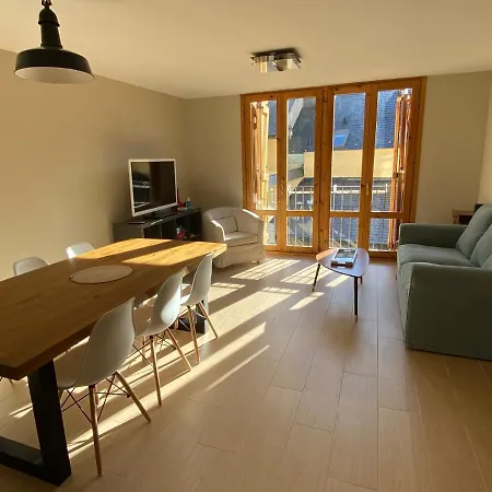 Apartamento Casa Francho 2 *